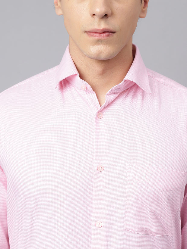 Men Pink Regular Fit Solid Formal Shirt