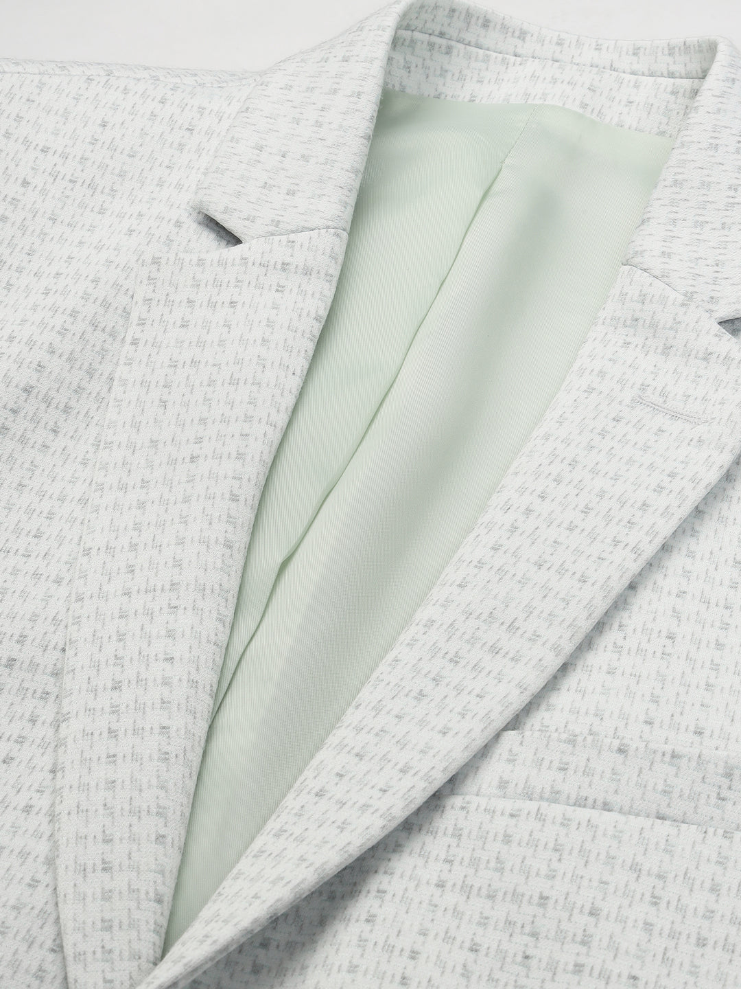 Men’s Slim-Fit Micro-Houndstooth Pattern Blazer