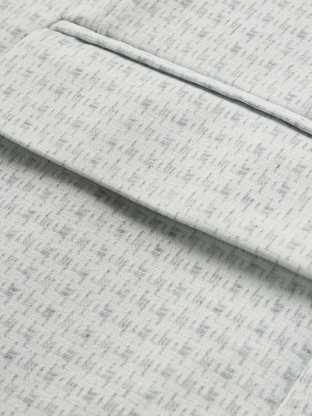 Men’s Slim-Fit Micro-Houndstooth Pattern Blazer