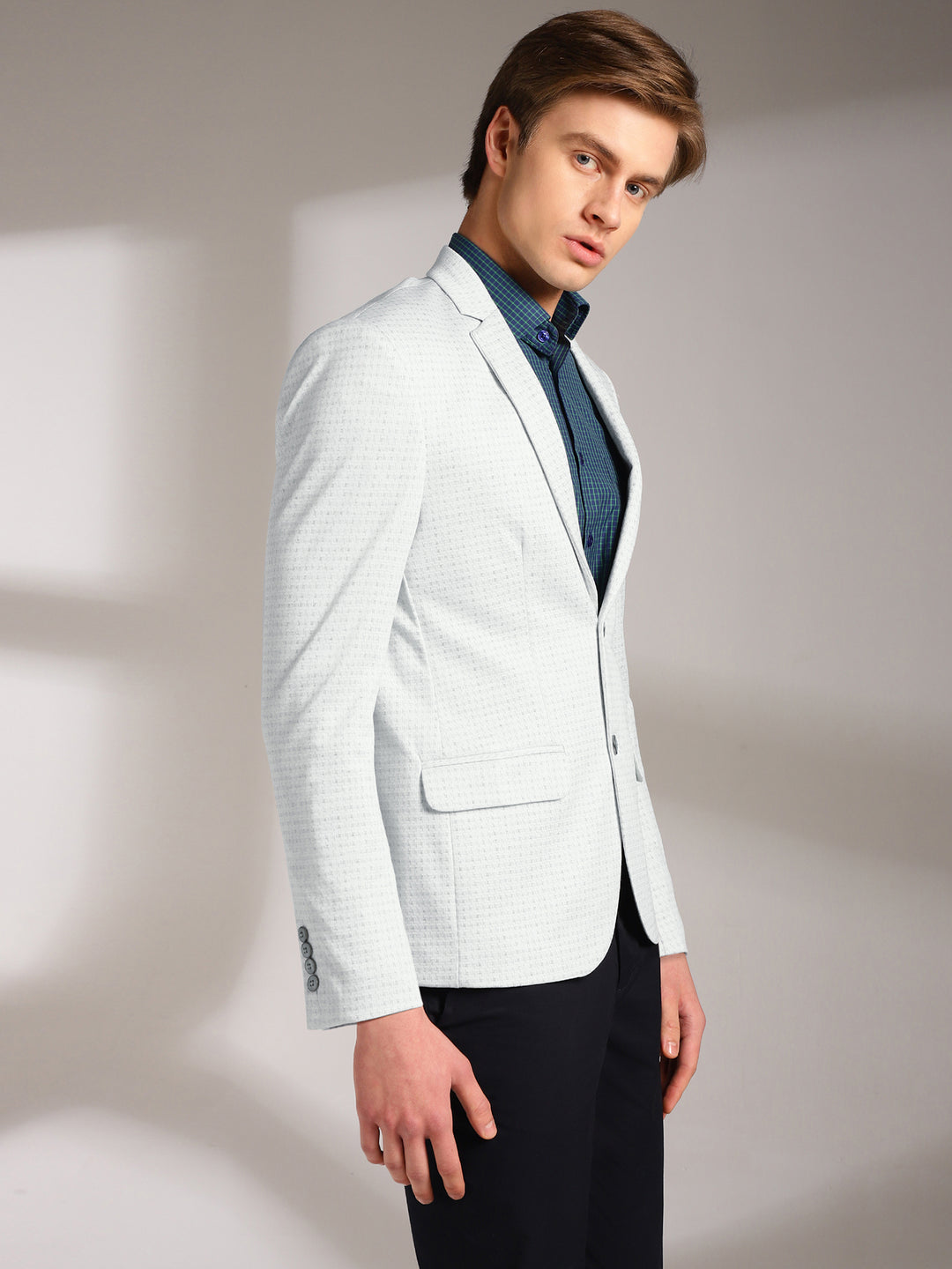 Men’s Slim-Fit Micro-Houndstooth Pattern Blazer
