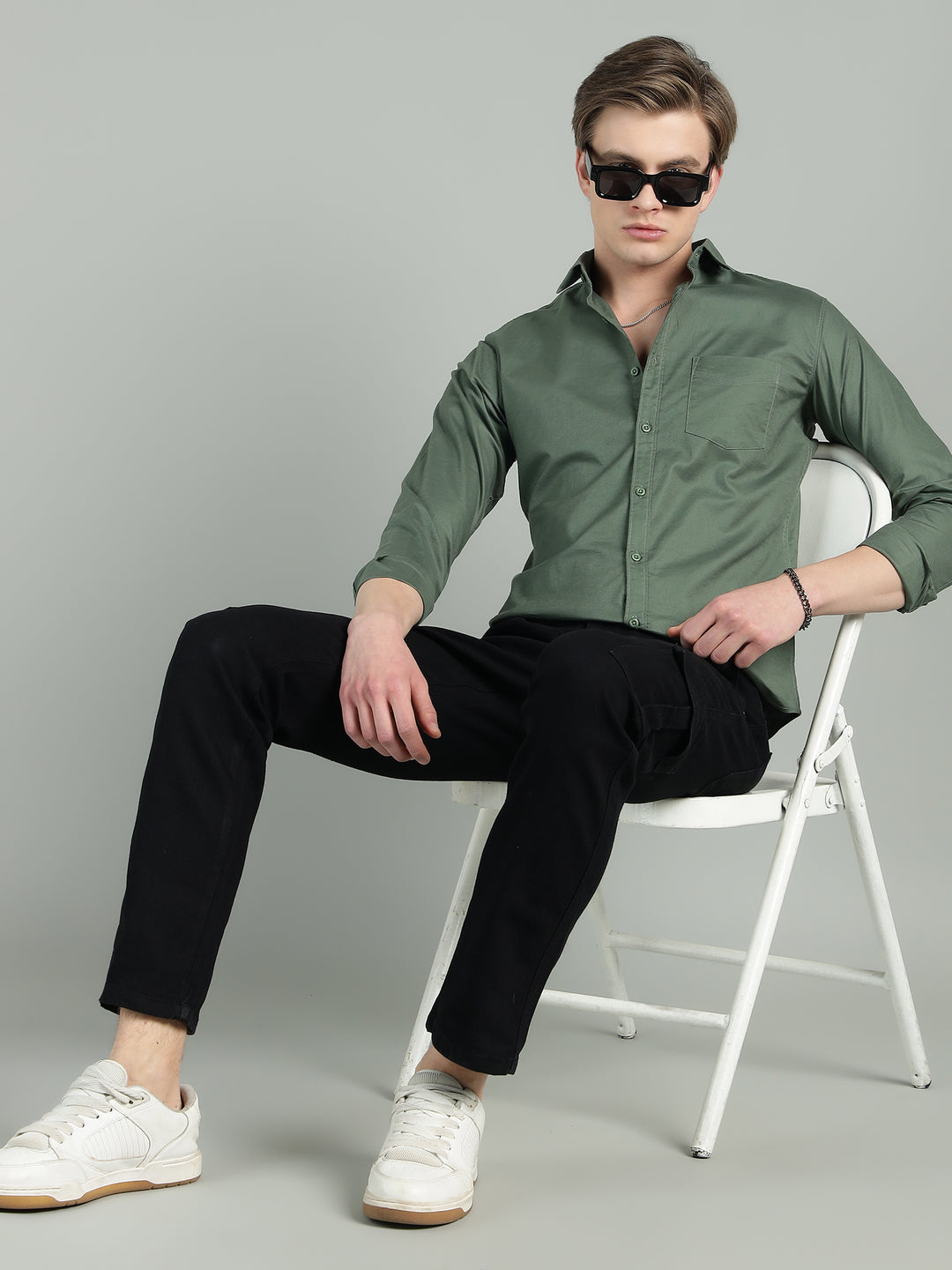 Men’s Solid Color Stretchable Casual Shirt