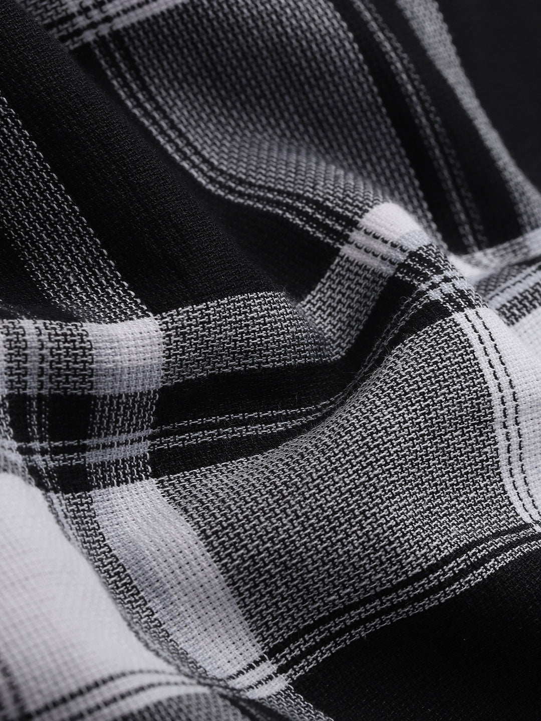 Men’s Black & White Checkered Casual Shirt