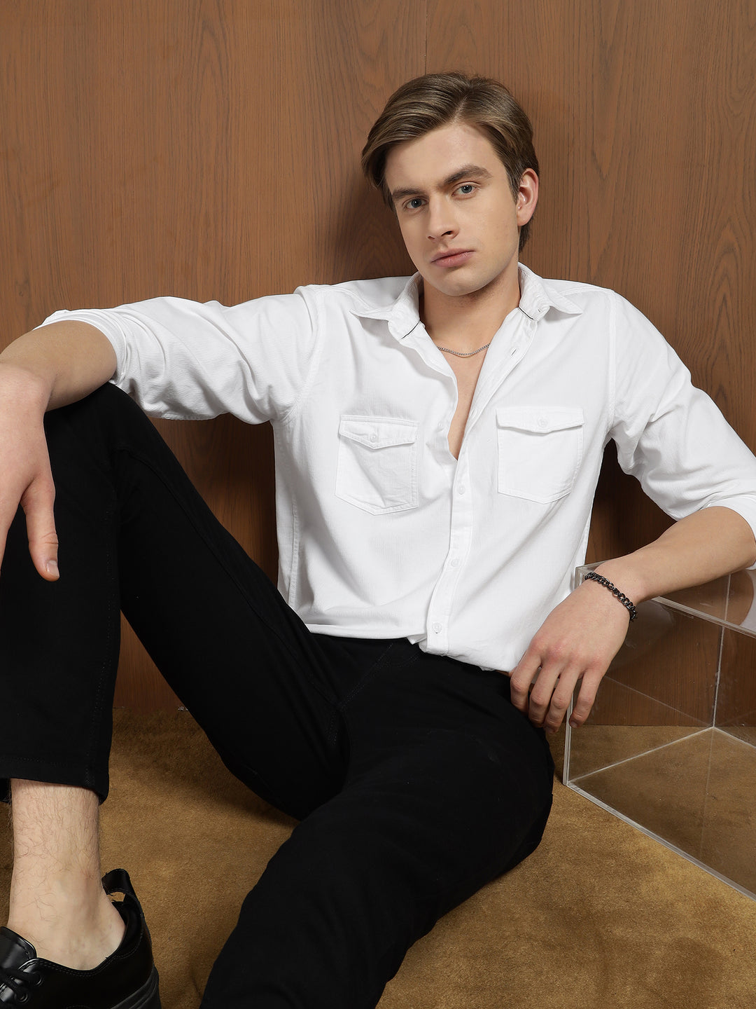 Men’s Fine-Wale Corduroy Casual Wear Shirt