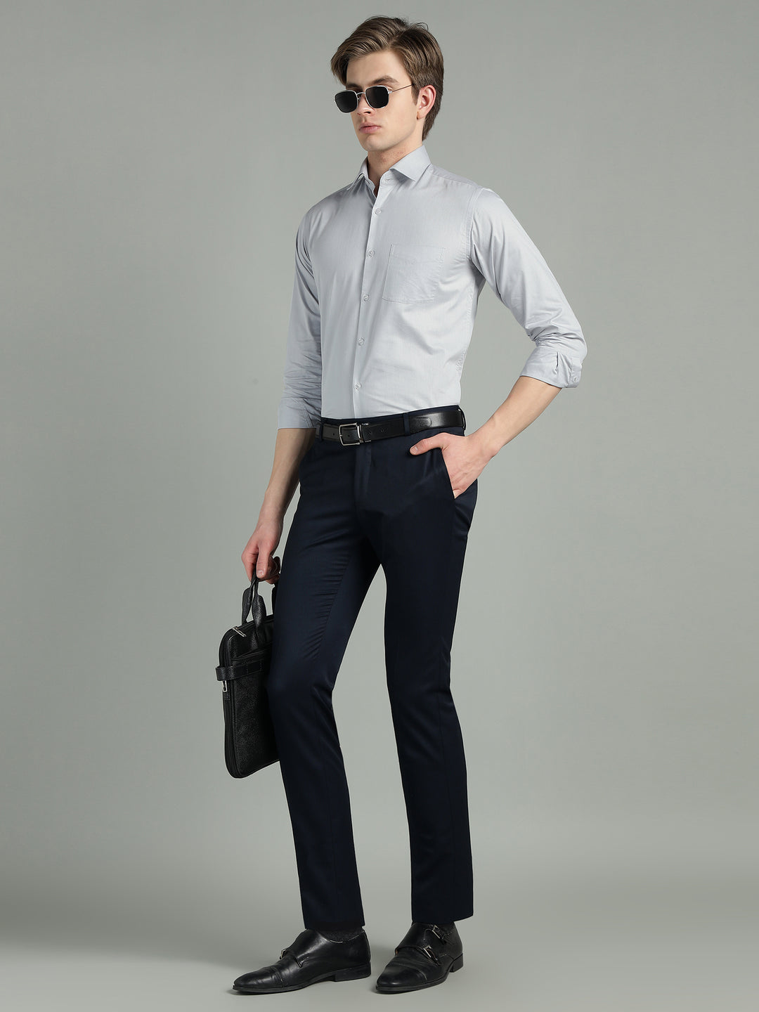 Men Textured Slim Fit Formal Shirt