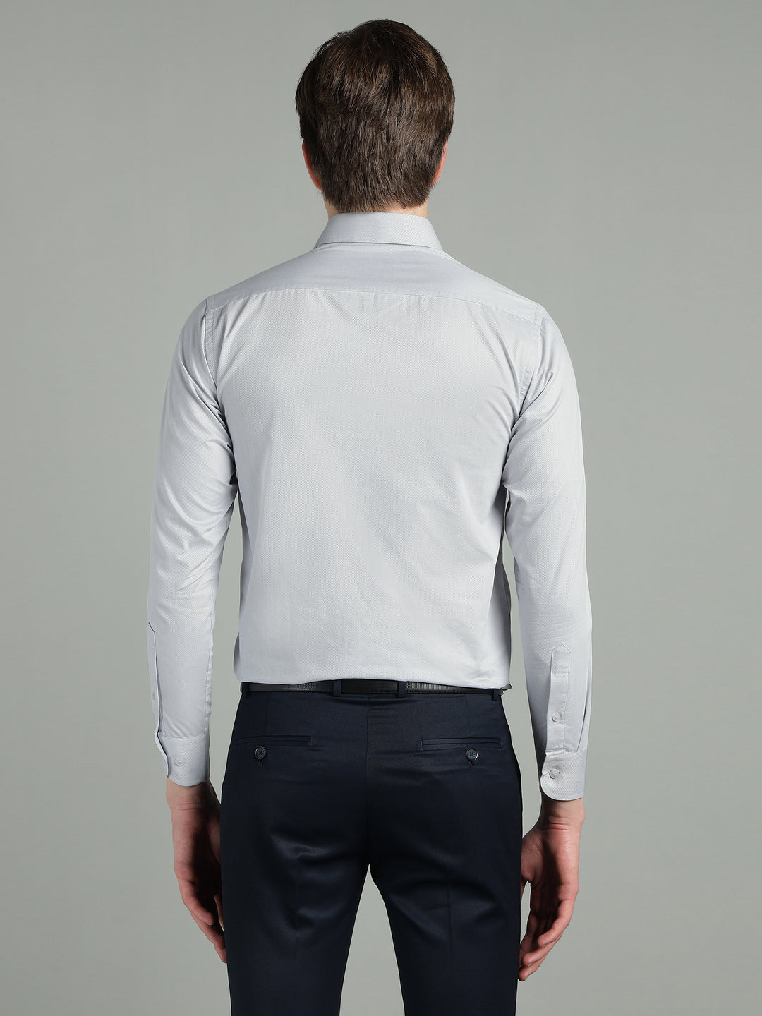 Men Textured Slim Fit Formal Shirt