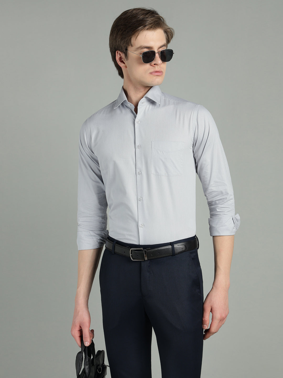 Men Textured Slim Fit Formal Shirt