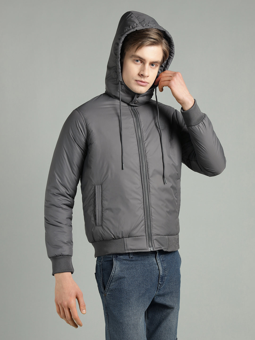 Men's Hooded Puffer Jacket With Zip Closer