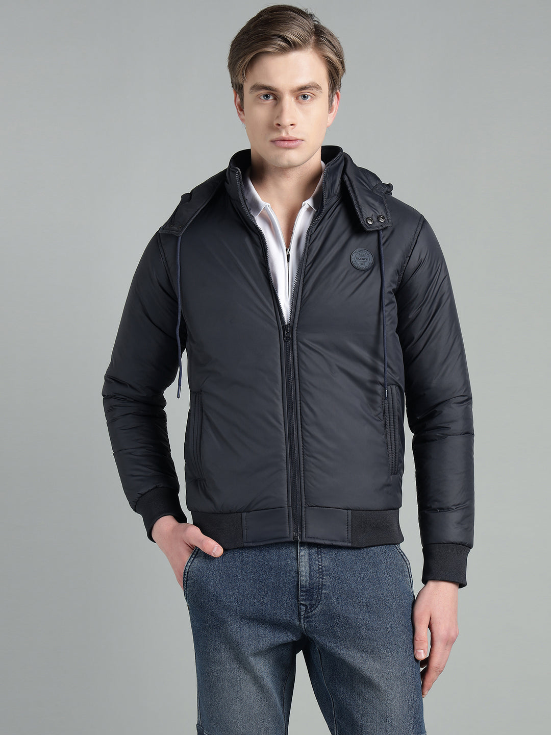 Men's Hooded Puffer Jacket With Zip Closer