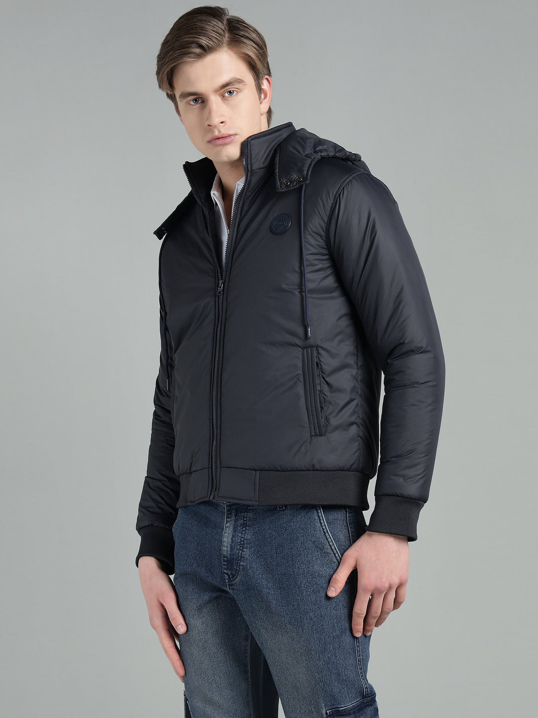 Men's Hooded Puffer Jacket With Zip Closer
