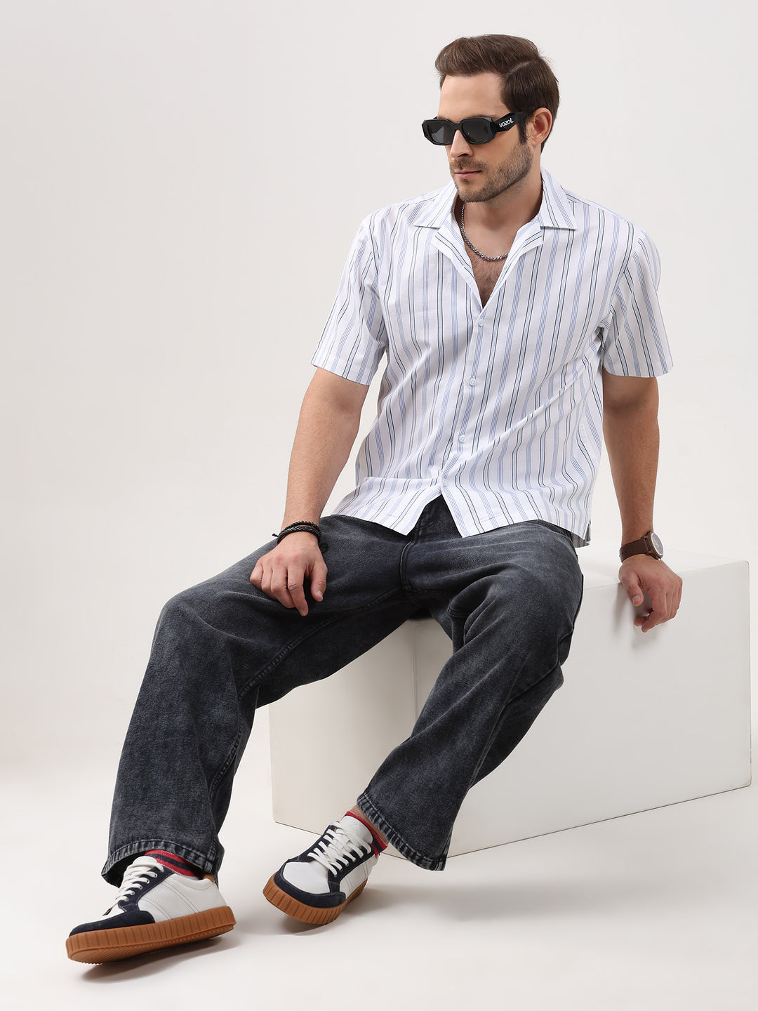 Men's White Stripe Cuban Collar Half Sleeve Shirt