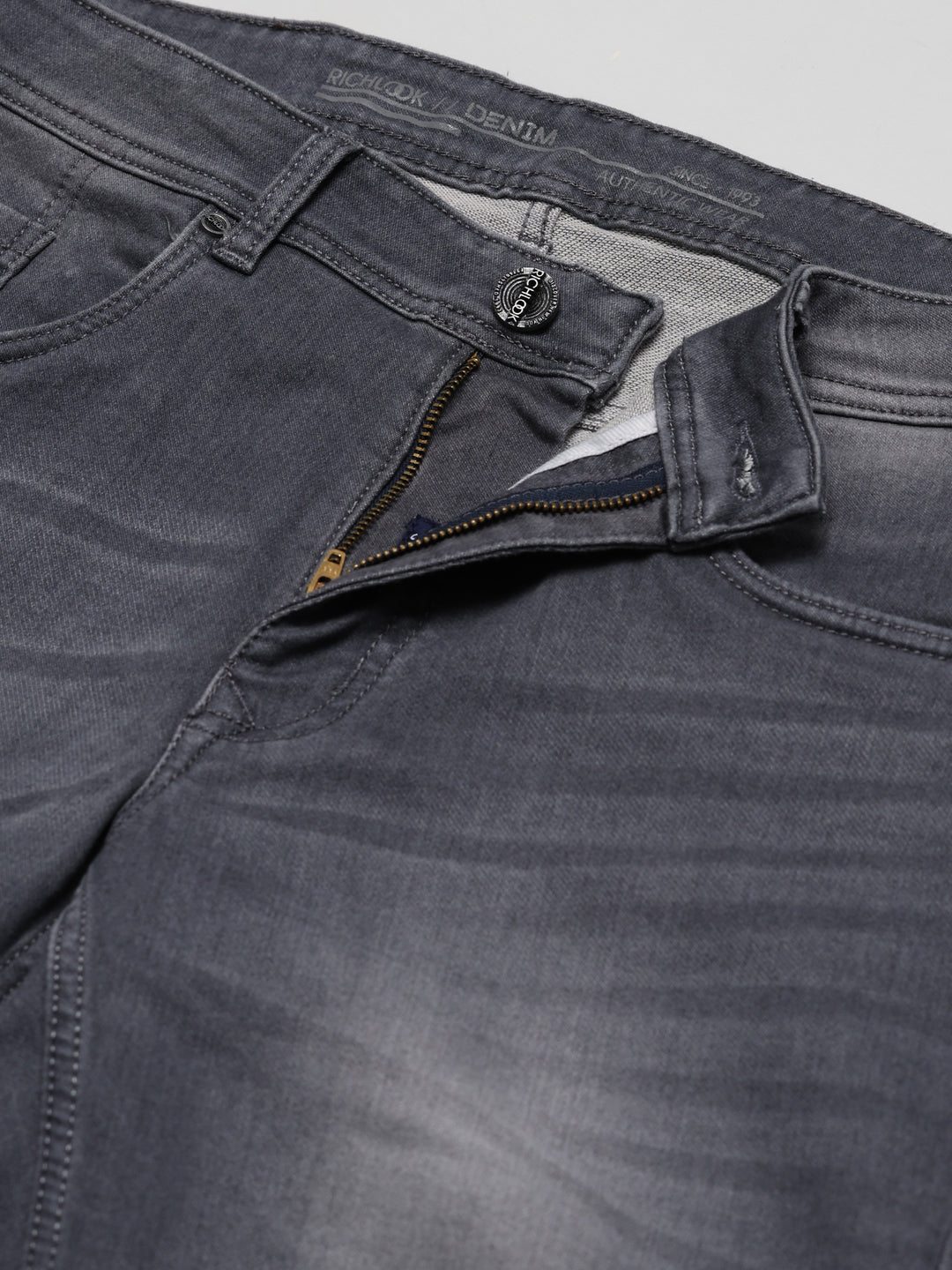 LIFE-SGT-0039_DARKGREY