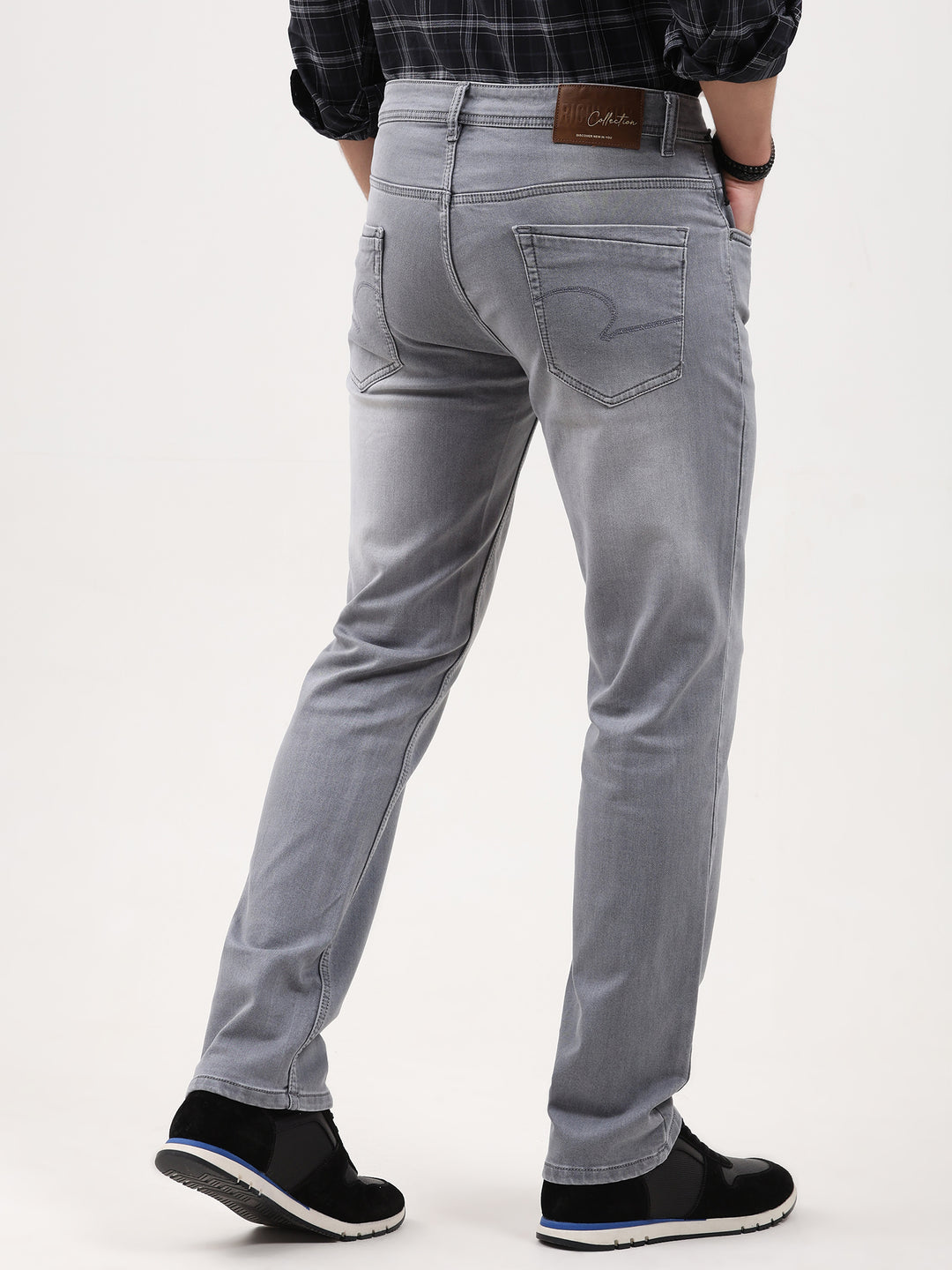 LIFE-SGT-0039_LIGHTGREY