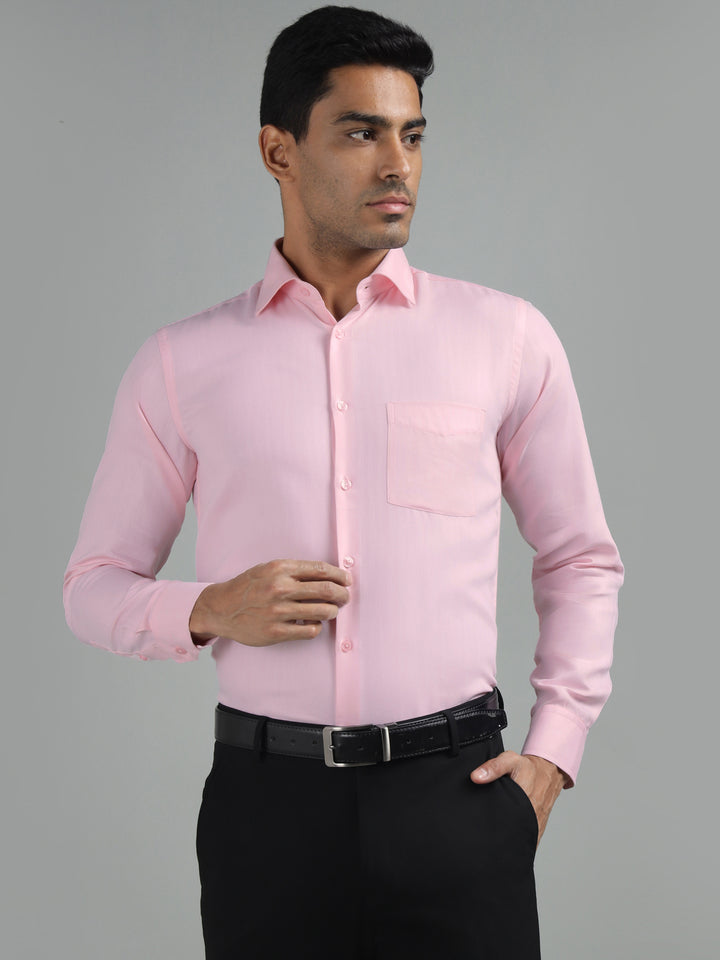 Men Pink Standard Fit Textured Formal Shirt
