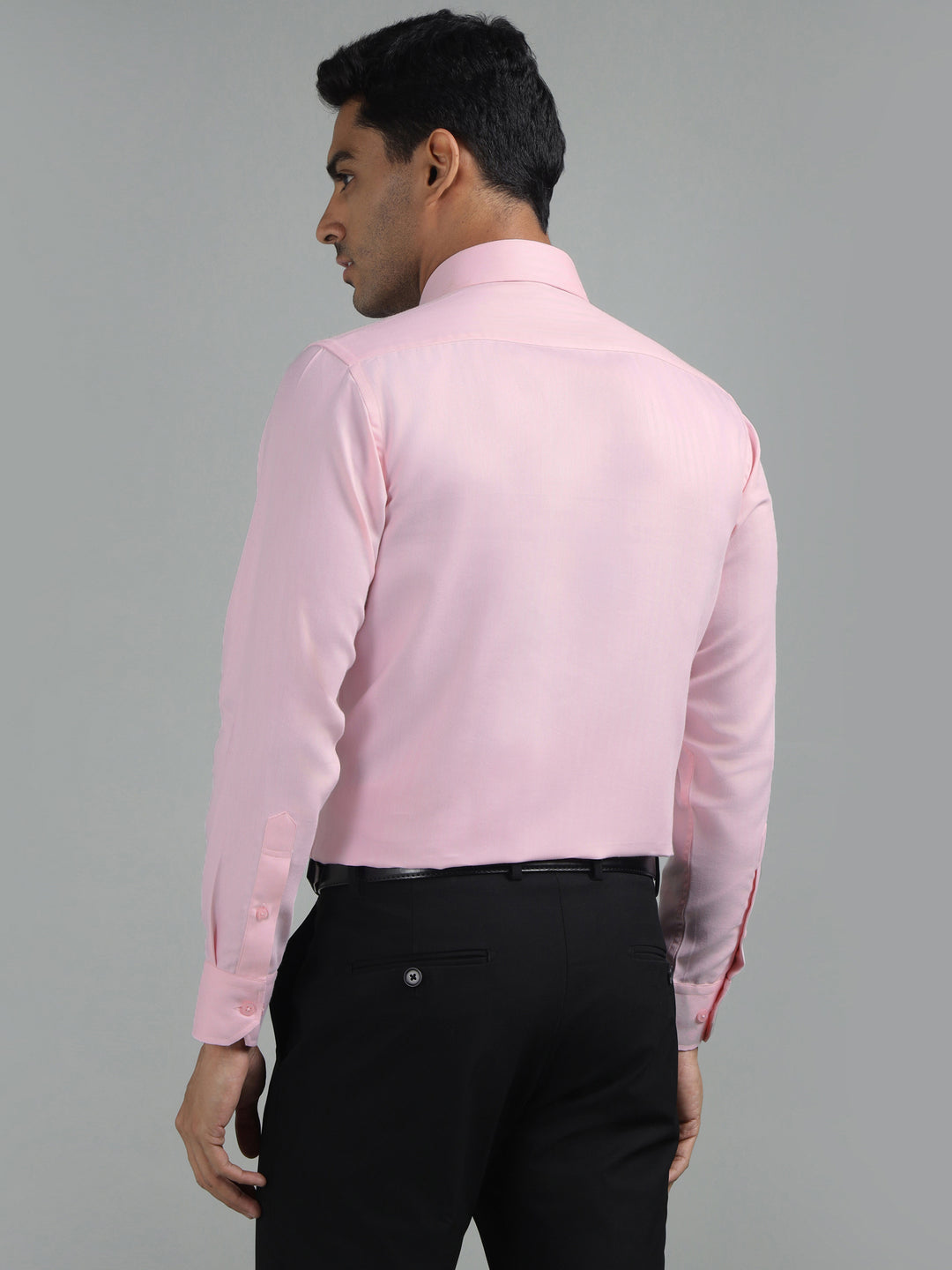 Men Pink Standard Fit Textured Formal Shirt