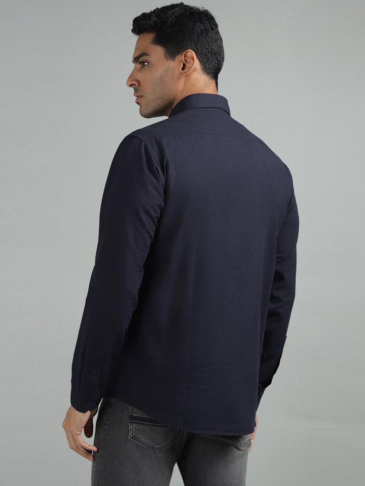 Men Navy Standard Fit Solid Casual Shirt