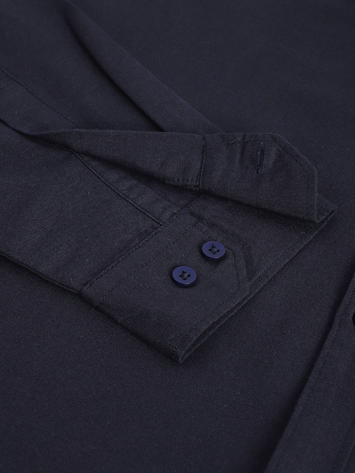 men-navy-solid-standard-fit-casual-shirt-rlaw23s-0017-navy