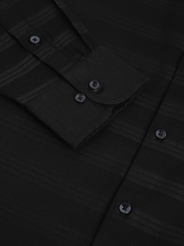 Men Black Solid Stripped Club Wear Shirt
