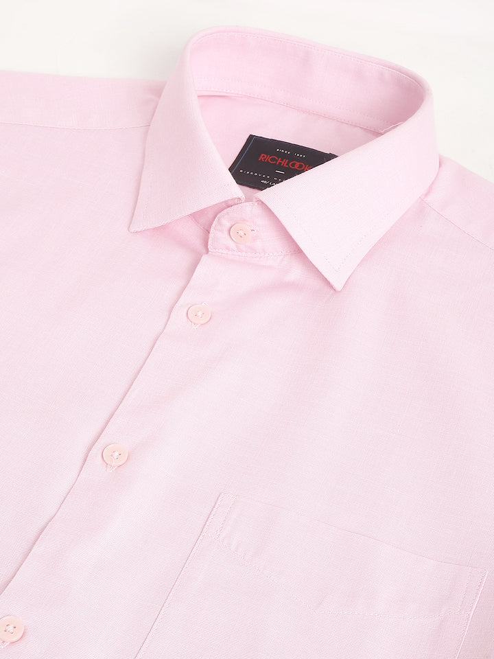 Men Pink Regular Fit Solid Formal Shirt