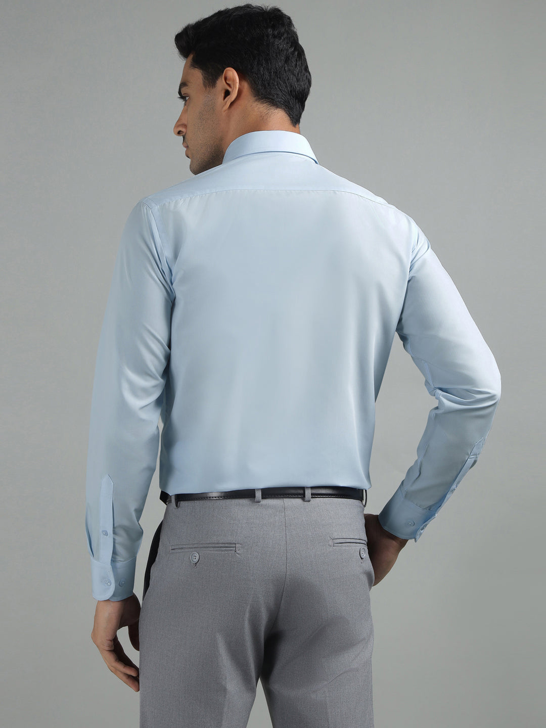 Men Sky Standard Fit Solid Formal Shirt