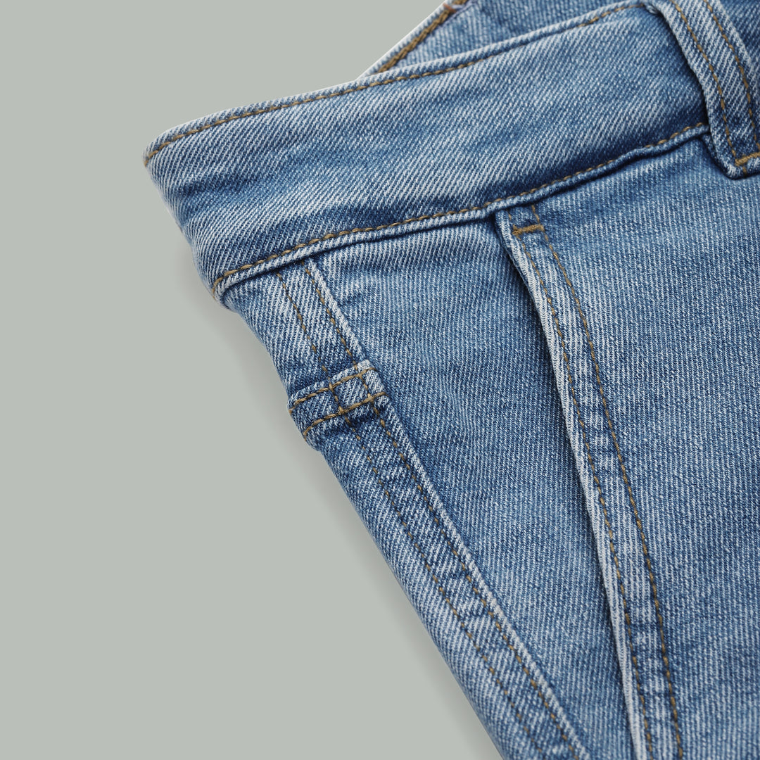 Men’s Slim-Fit Denim Cargo Jeans