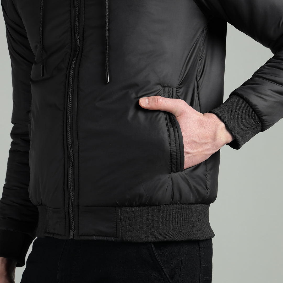 Men's Hooded Puffer Jacket With Zip Closer
