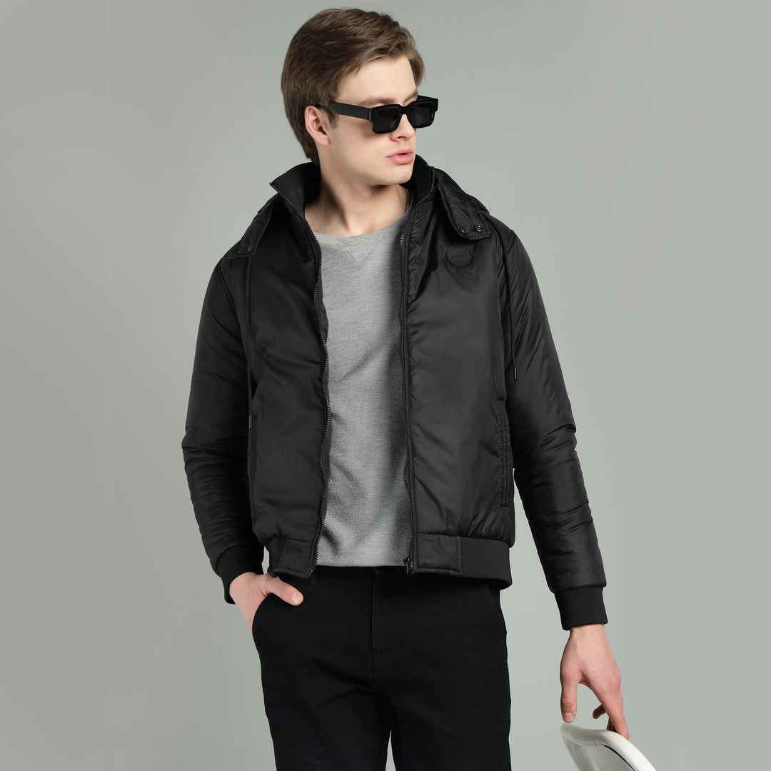 Men's Hooded Puffer Jacket With Zip Closer