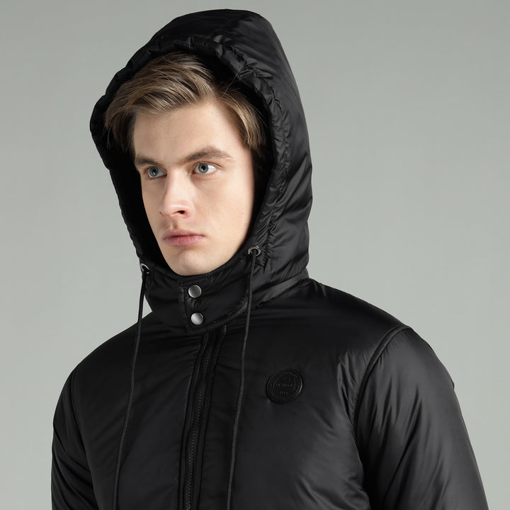 Men's Hooded Puffer Jacket With Zip Closer