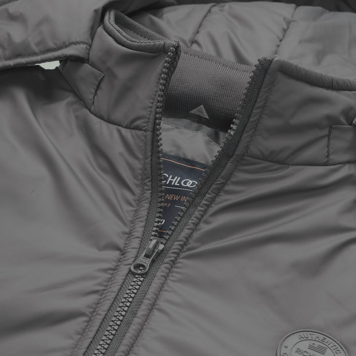 Men's Hooded Puffer Jacket With Zip Closer