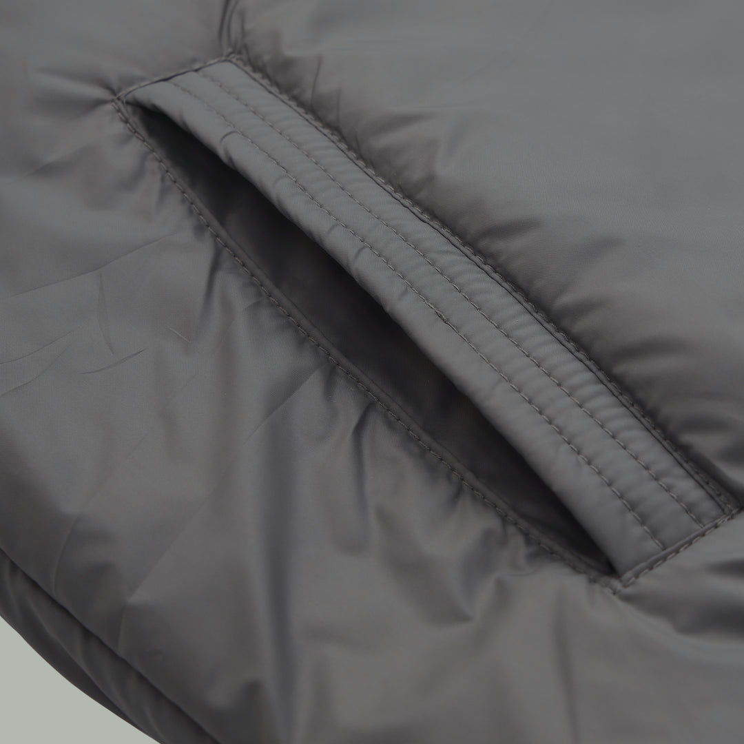 Men's Hooded Puffer Jacket With Zip Closer