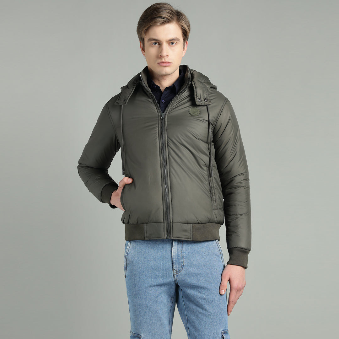 Men's Hooded Puffer Jacket With Zip Closer
