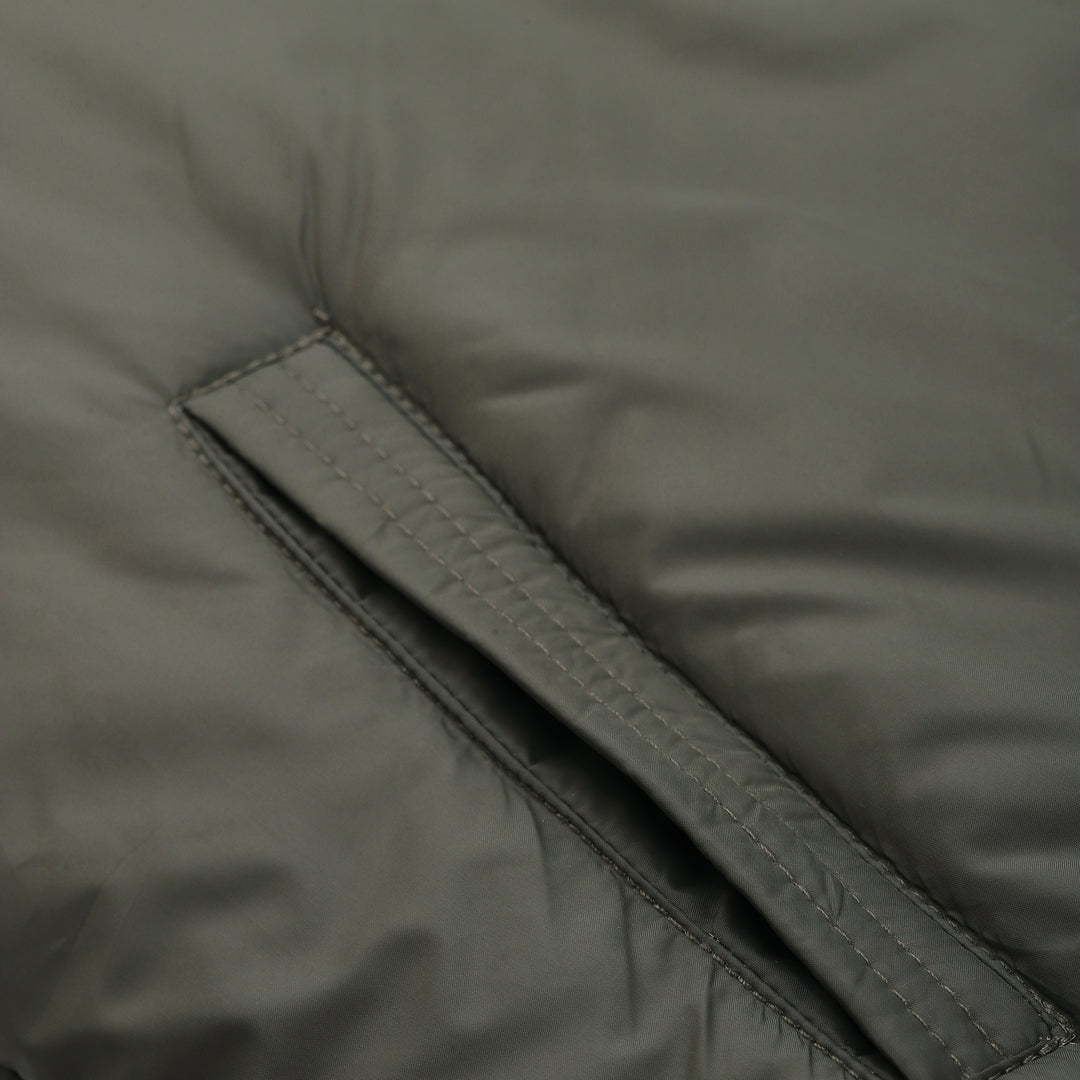 Men's Hooded Puffer Jacket With Zip Closer