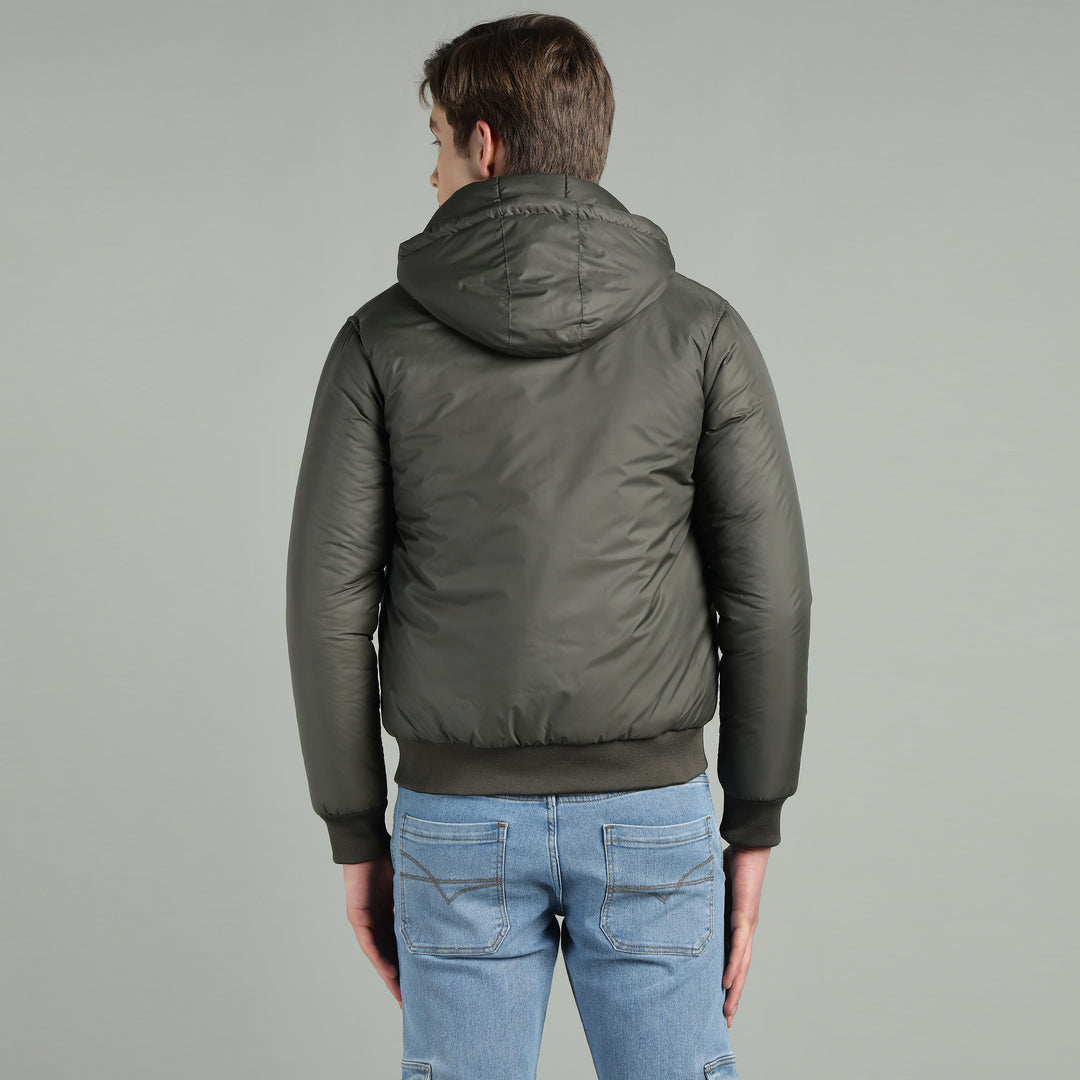 Men's Hooded Puffer Jacket With Zip Closer