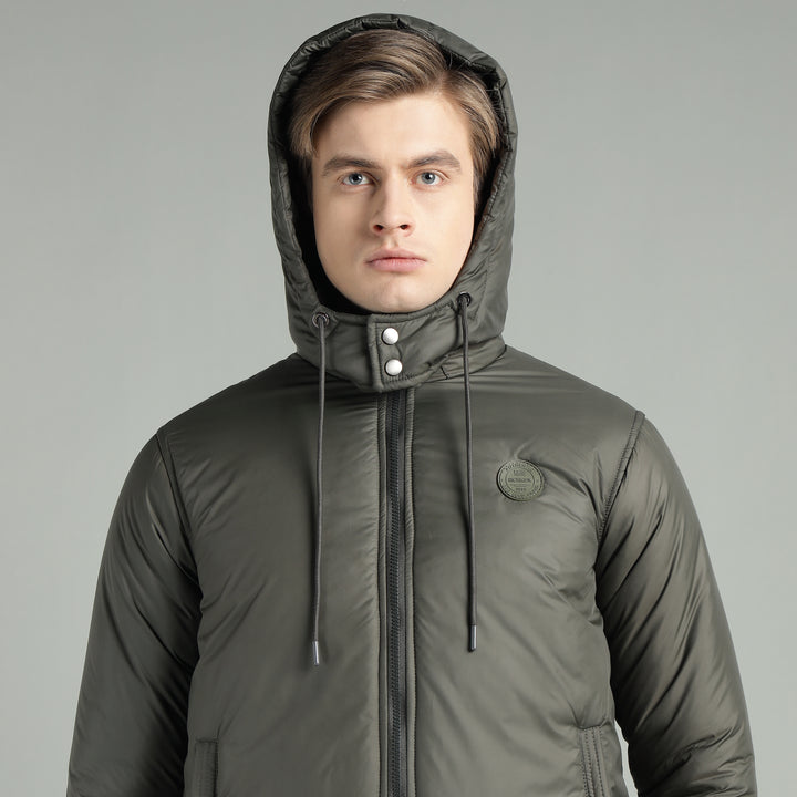 Men's Hooded Puffer Jacket With Zip Closer