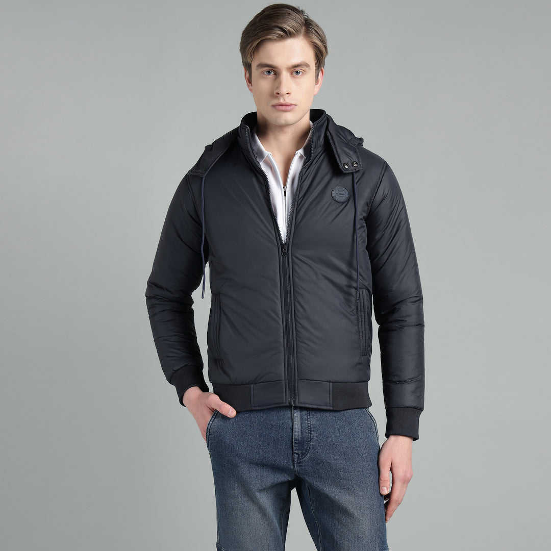 Men's Hooded Puffer Jacket With Zip Closer