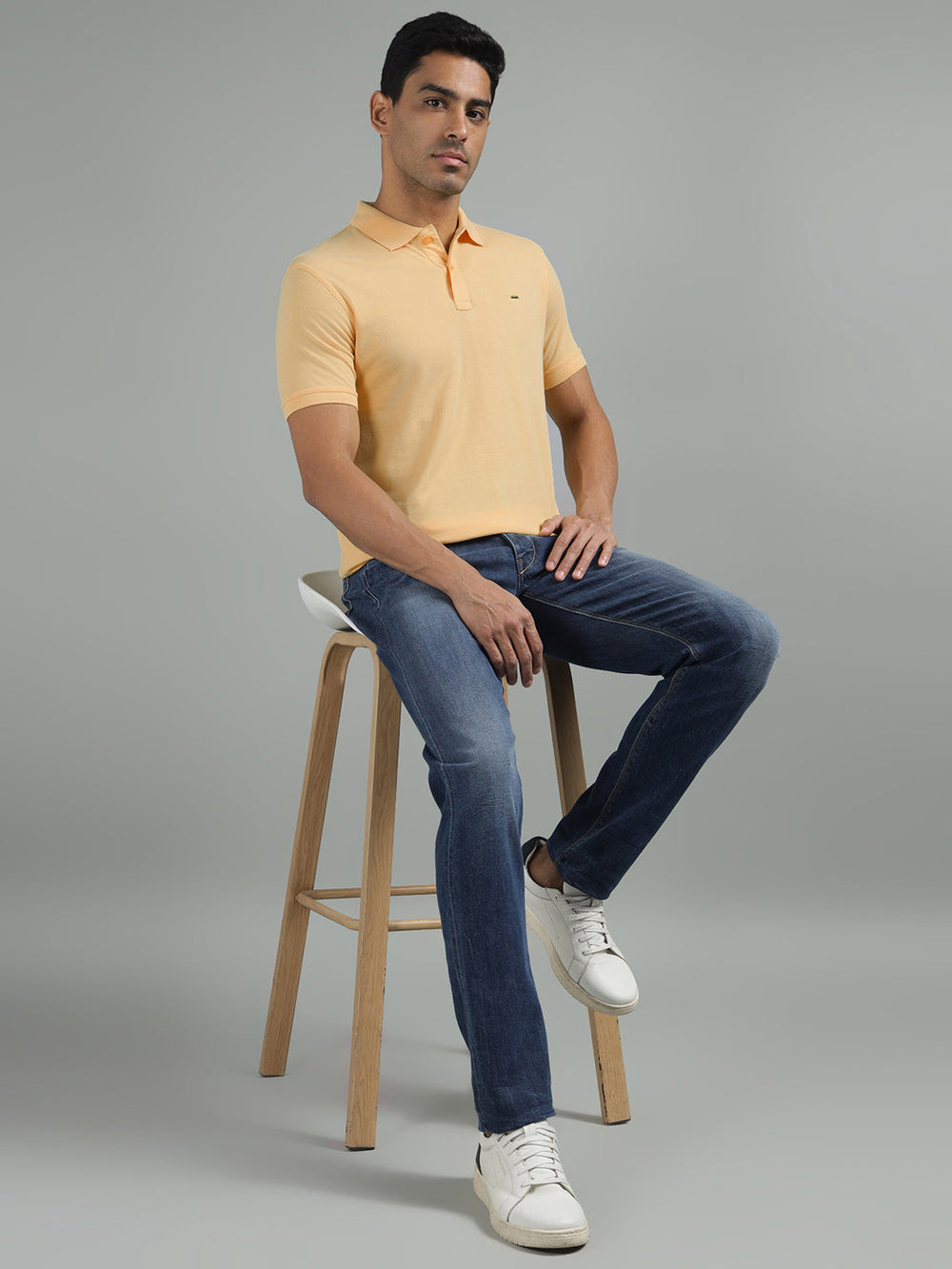 men-mango-regular-fit-solid-polo-neck-thirt-tsh-0130-mango