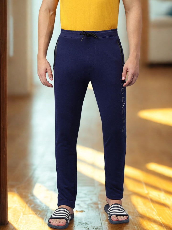 Men Indigo Slim Fit Mid Rise Track Pant