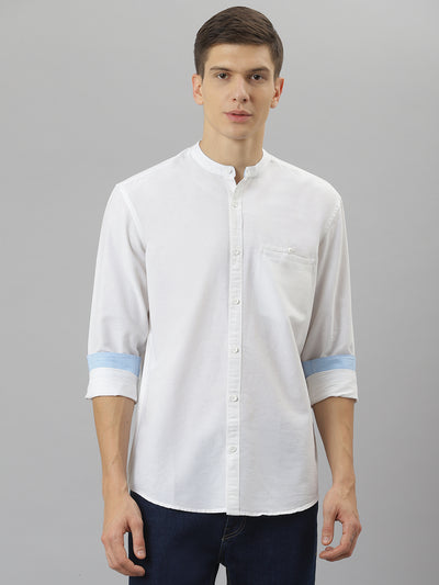 Men White Slim Fit Solid Casual Shirt