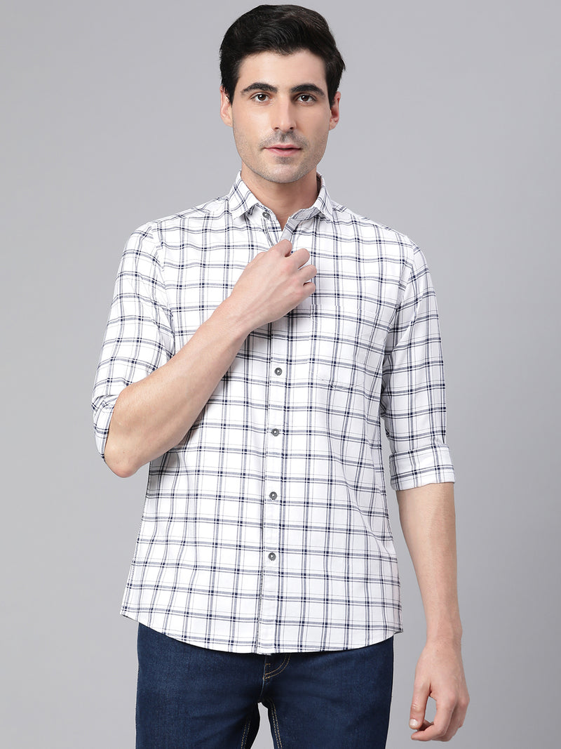 Men White Slim Fit Checkered Casual Shirt