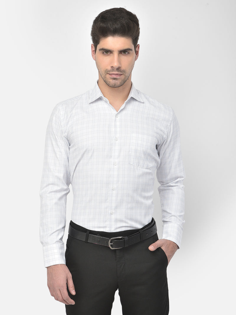 Men White Regular Fit Checkered Formal Shirt