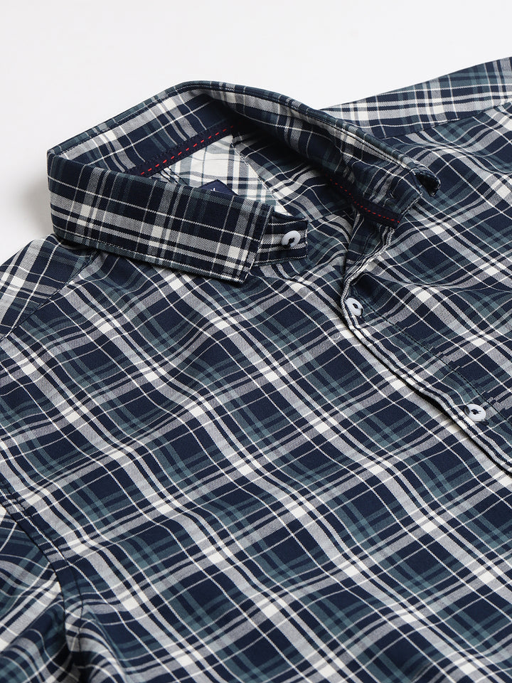 Men Navy  Slim Fit Checkered Casual Shirt