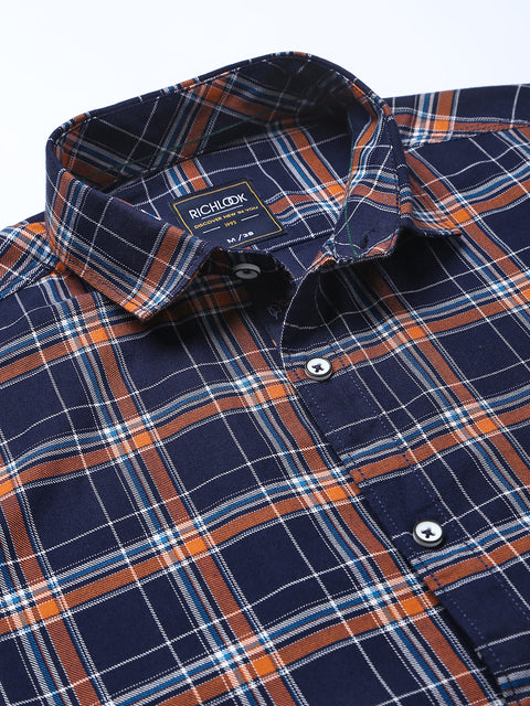 Men Rust Slim Fit Checkered Casual Shirt