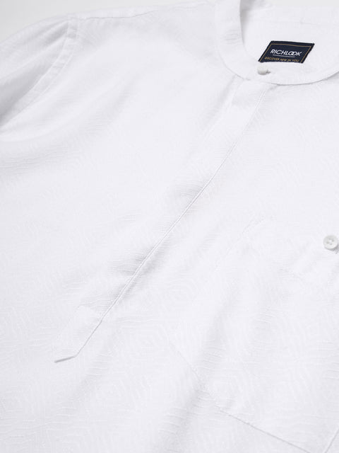 Men White Slim Fit Solid Casual Kurta