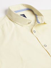 Men Yellow Slim Fit Solid Casual Shirt