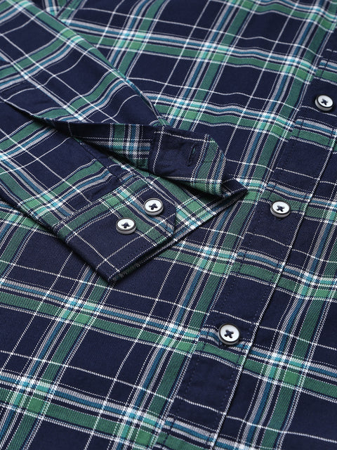 Men Green Slim Fit Checkered Casual Shirt