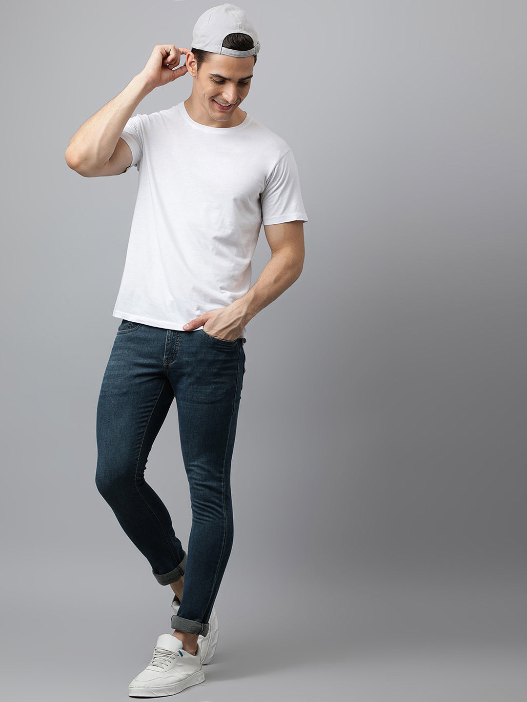 Men Green Tint Slim Fit Mid Rise Clean Look Stretchable Jeans