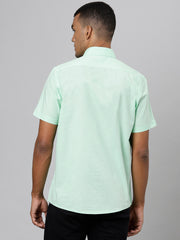 Men Light Green Slim Fit Solid Casual Shirt