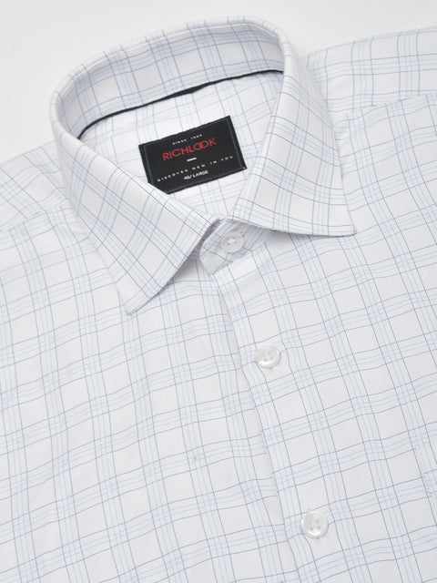 Men White Regular Fit Checkered Formal Shirt