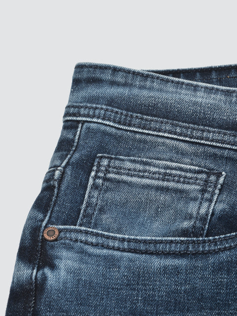 Men Blue Slim Fit Mid Rise Washed Streachable Jeans
