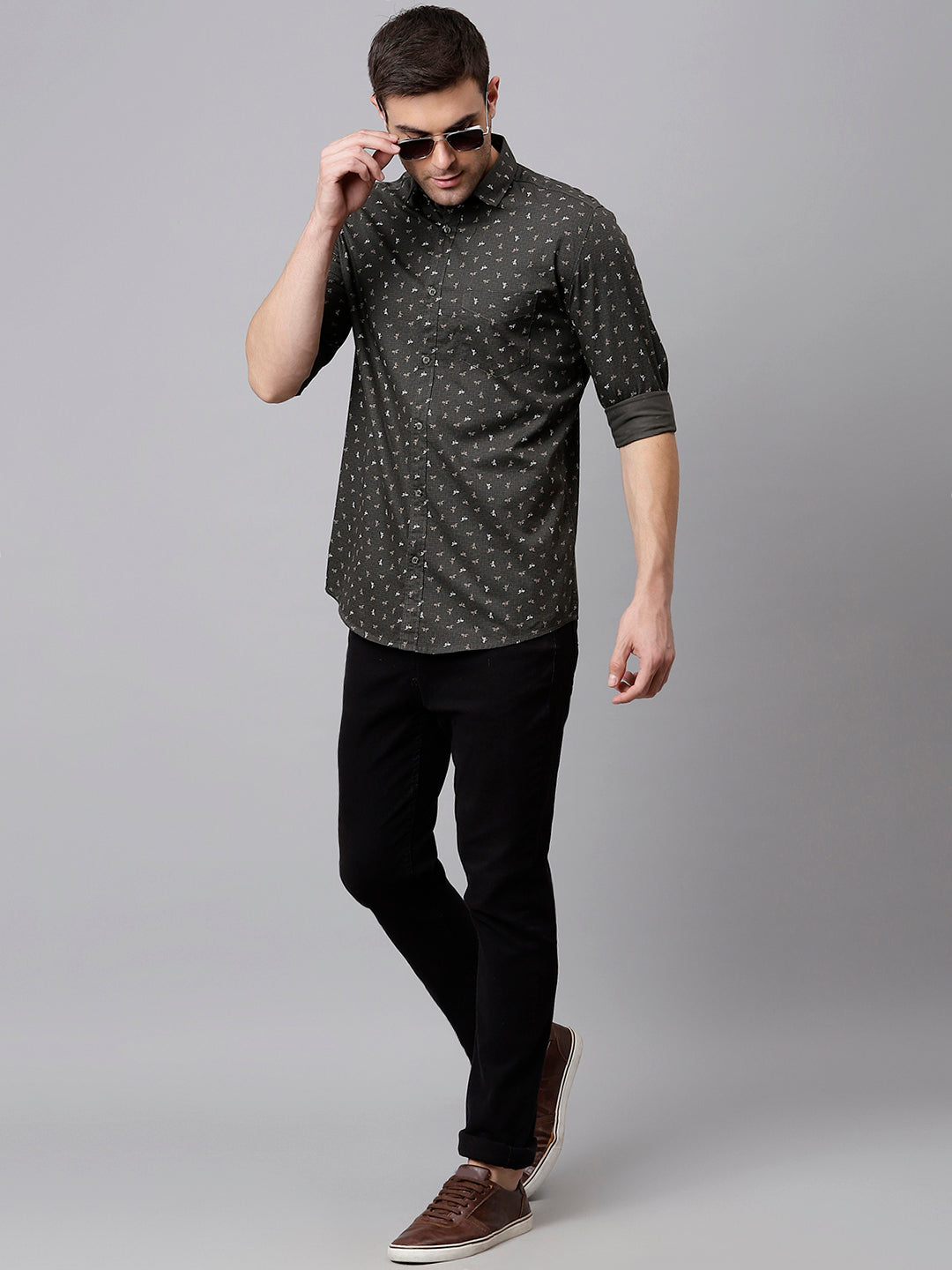 Men Olive Slim Fit Printed Casual Shirt