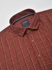 Men Rust Slim Fit Checkered Casual Shirt